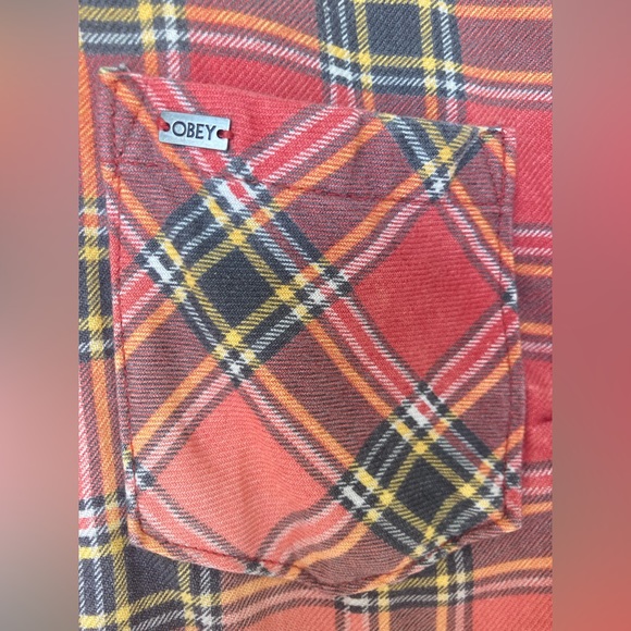 Obey flannel button up shirt XS - Picture 2 of 9